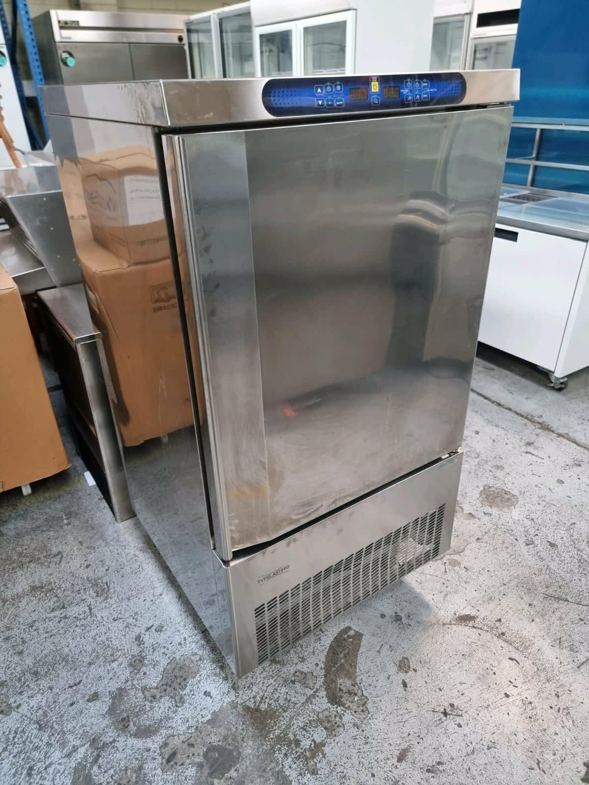 Everlasting Tray Blast Chiller Freezer For Commercial Use