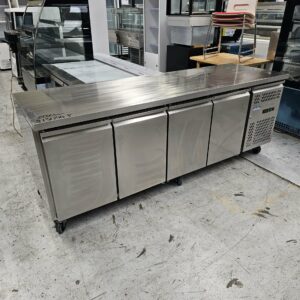 BROMIC 4 DOOR UNDERBAR FRIDGE