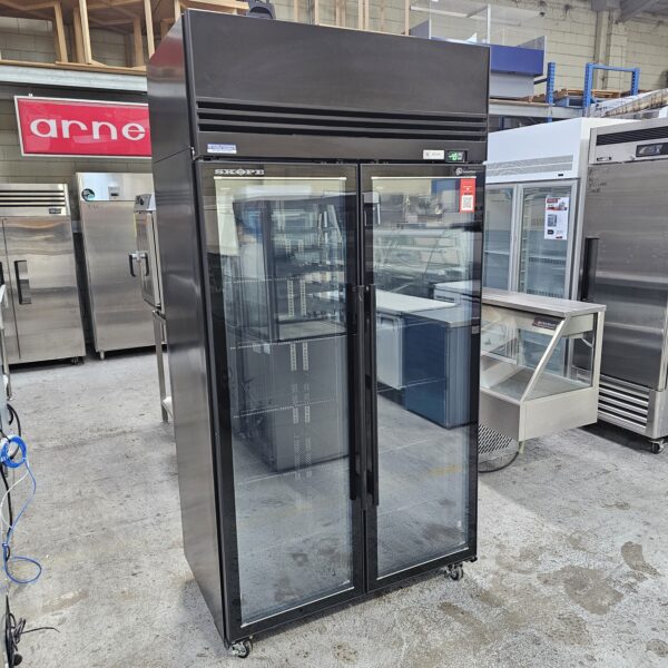 SKOPE Display Freezer SKFT1000N-A for commercial use