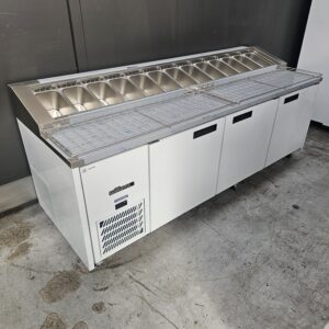 3 DOOR WILLIAMS JADE PIZZA COUNTER