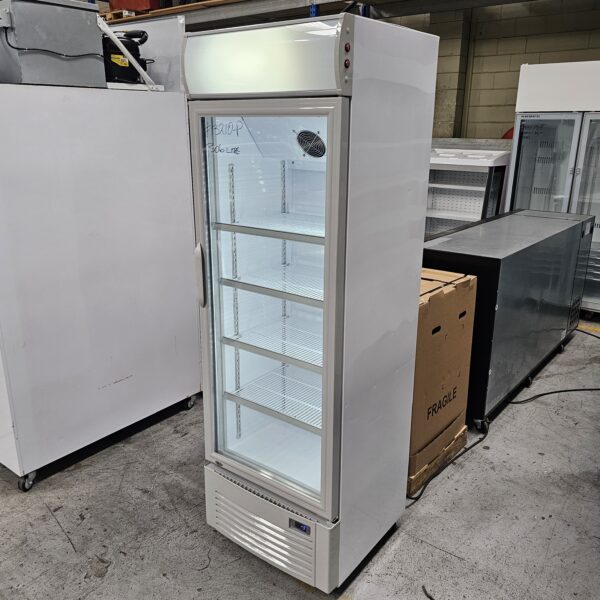 REFURBISHED SINGLE DOOR DISPLAY FRIDGE - Image 2