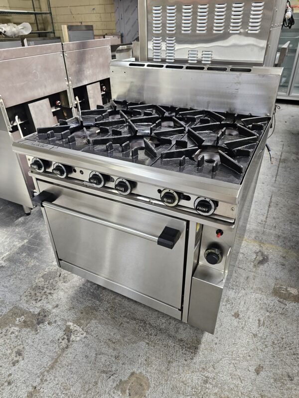 REFURBISHED TRUE HEAT 6 BURNER OVEN RANGE - Image 2