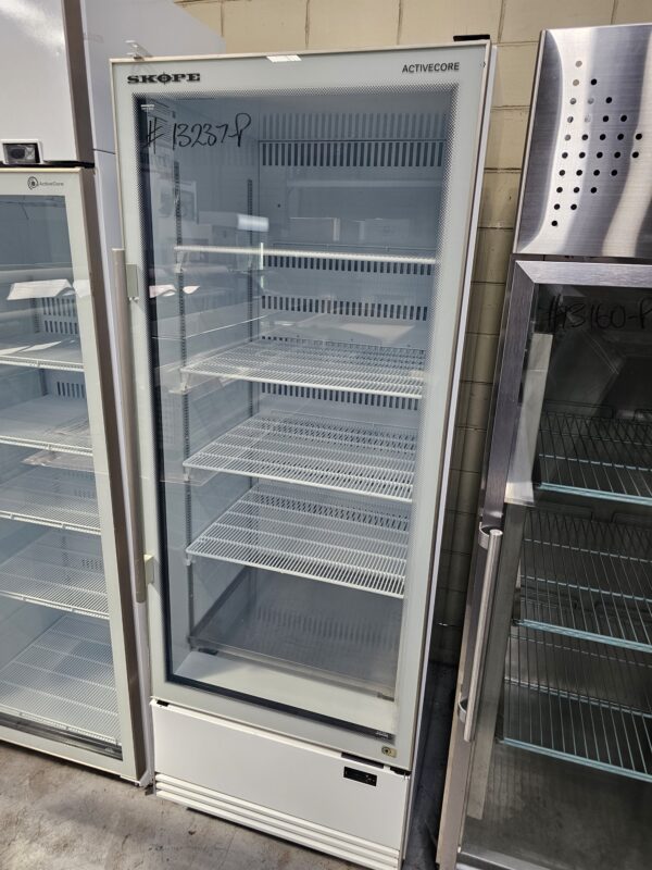 REFURBISHED SKOPE SINGLE DOOR BOTTOM MOUNT DISPLAY FRIDGE