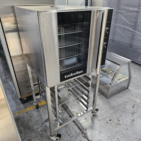 REFURBISHED MOFFAT TURBOFAN CONVECTION OVEN - Image 2