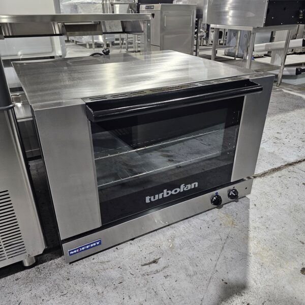 Refurbished Moffat Turbofan Convection Oven E27M2 - NZ Made