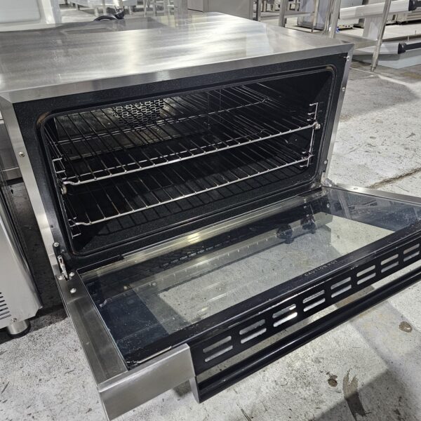 Refurbished Moffat Turbofan Convection Oven E27M2 - NZ Made - Image 3