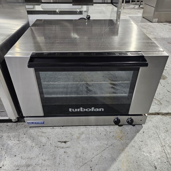 Refurbished Moffat Turbofan Convection Oven E27M2 - NZ Made - Image 4