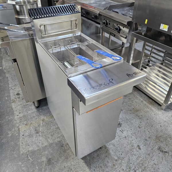 Premium Frymaster Single Pan Gas Deep Fryer S35 280SD