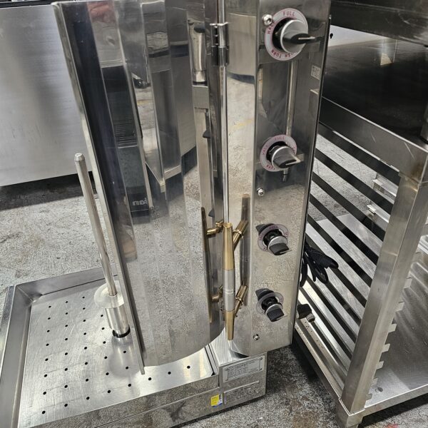 Premium Veysels 4 Burner Kebab Machine for Sale - Image 4