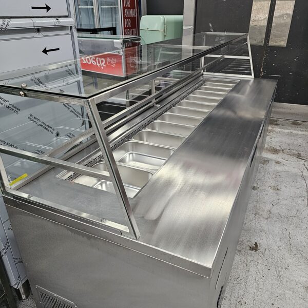 REFURBISHED WILLIAMS JADE 2470MM SANDWICH/PIZZA PREPERATION FRIDGR - Image 4