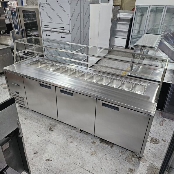 REFURBISHED WILLIAMS JADE 2470MM SANDWICH/PIZZA PREPERATION FRIDGR - Image 3