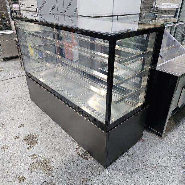 Refurbished Anvil 4 Tier Display Fridge – 1800mm - Image 2