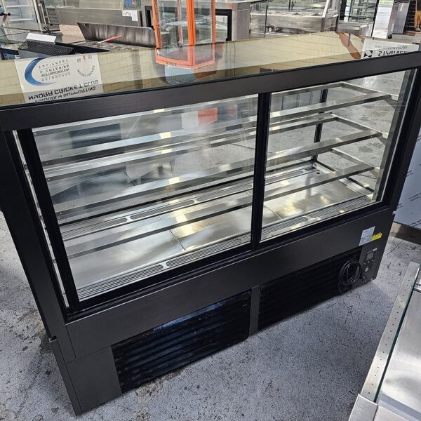 Refurbished Anvil 4 Tier Display Fridge – 1800mm - Image 4
