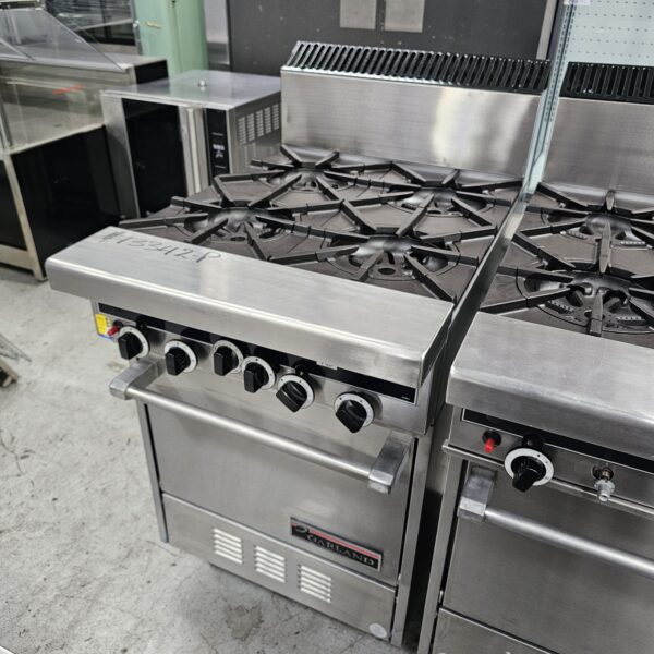 Refurbished 4 Burner Oven Range - Premium Quality Cooking - Image 4