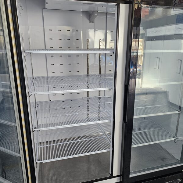 Affordable Refurbished Atosa 2 Door Display Freezer - Image 4