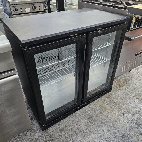 USED FED 2 DOOR BAR FRIDGE