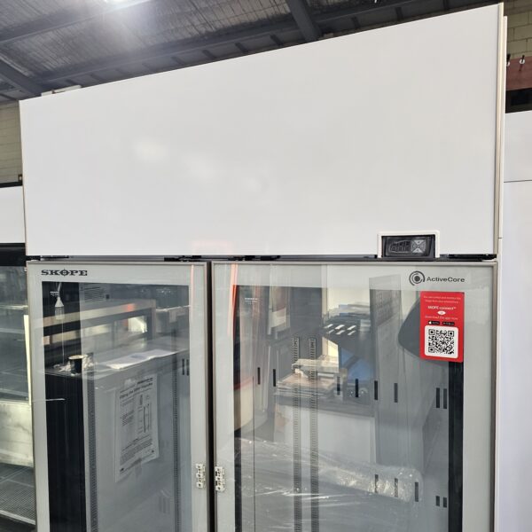 NEW SKOPE 2 DOOR DISPLAY FRIDGE - Image 4