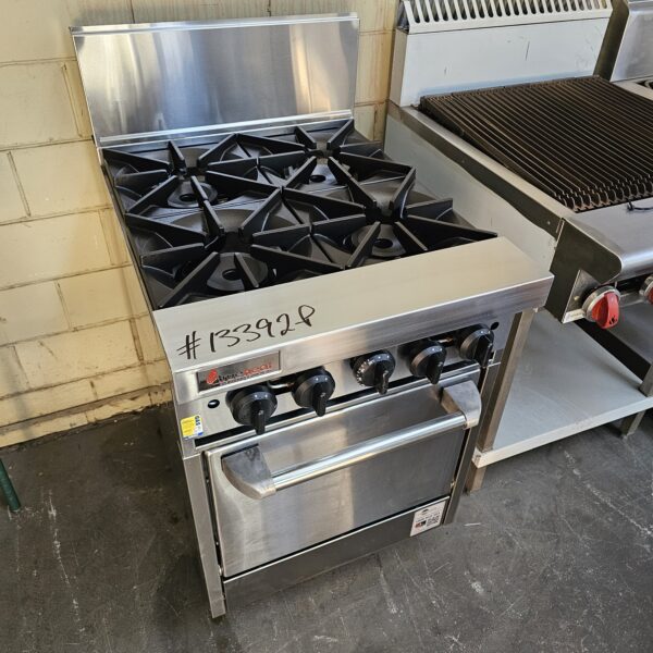 Premium AS NEW TRUEHEAT 4 Burner Oven Range