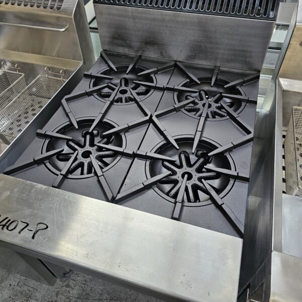 Refurbished Garland 4 Burner Cooktop with Stand - Image 3