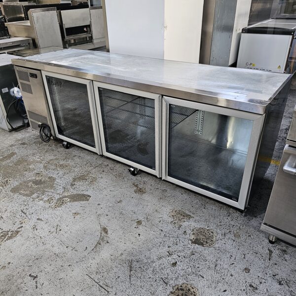 Refurbished Skope 3 Glass Door Underbar Fridge - Image 2