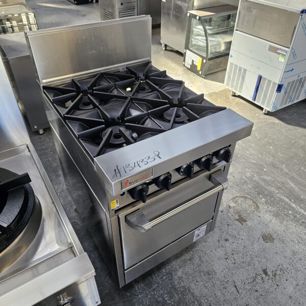 Refurbished True Heat 4 Burner Oven Range - Affordable Cooking - Image 2