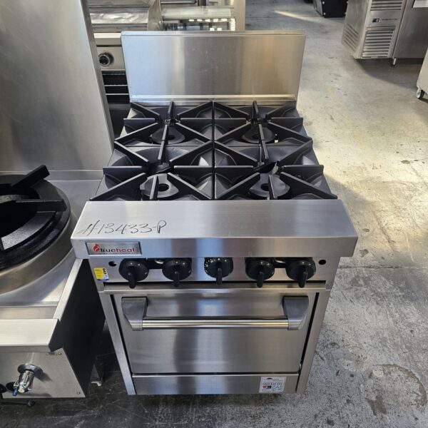 Refurbished True Heat 4 Burner Oven Range - Affordable Cooking - Image 3