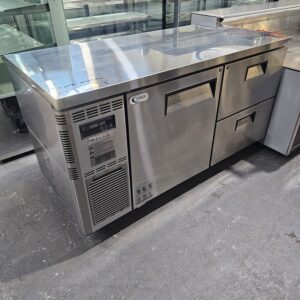 EX DEMO TURBOAIR SINGLE DOOR 2 DRAWER UNDERBAR FRIDGE