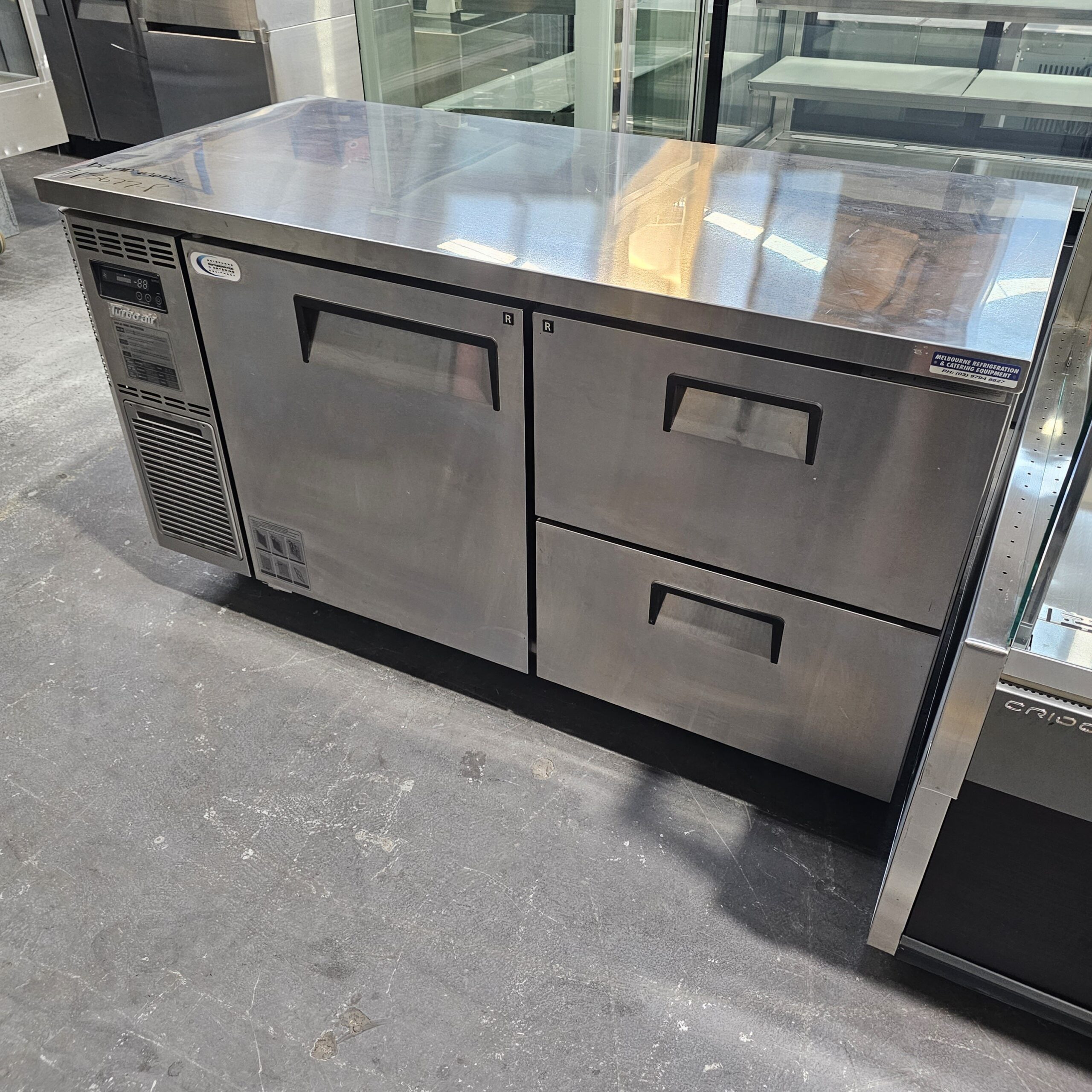 EX DEMO TURBOAIR SINGLE DOOR 2 DRAWER UNDERBAR FRIDGE - Image 2