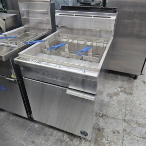 Premium Goldstein 3 Basket Deep Fryer 48L – Outstanding Value