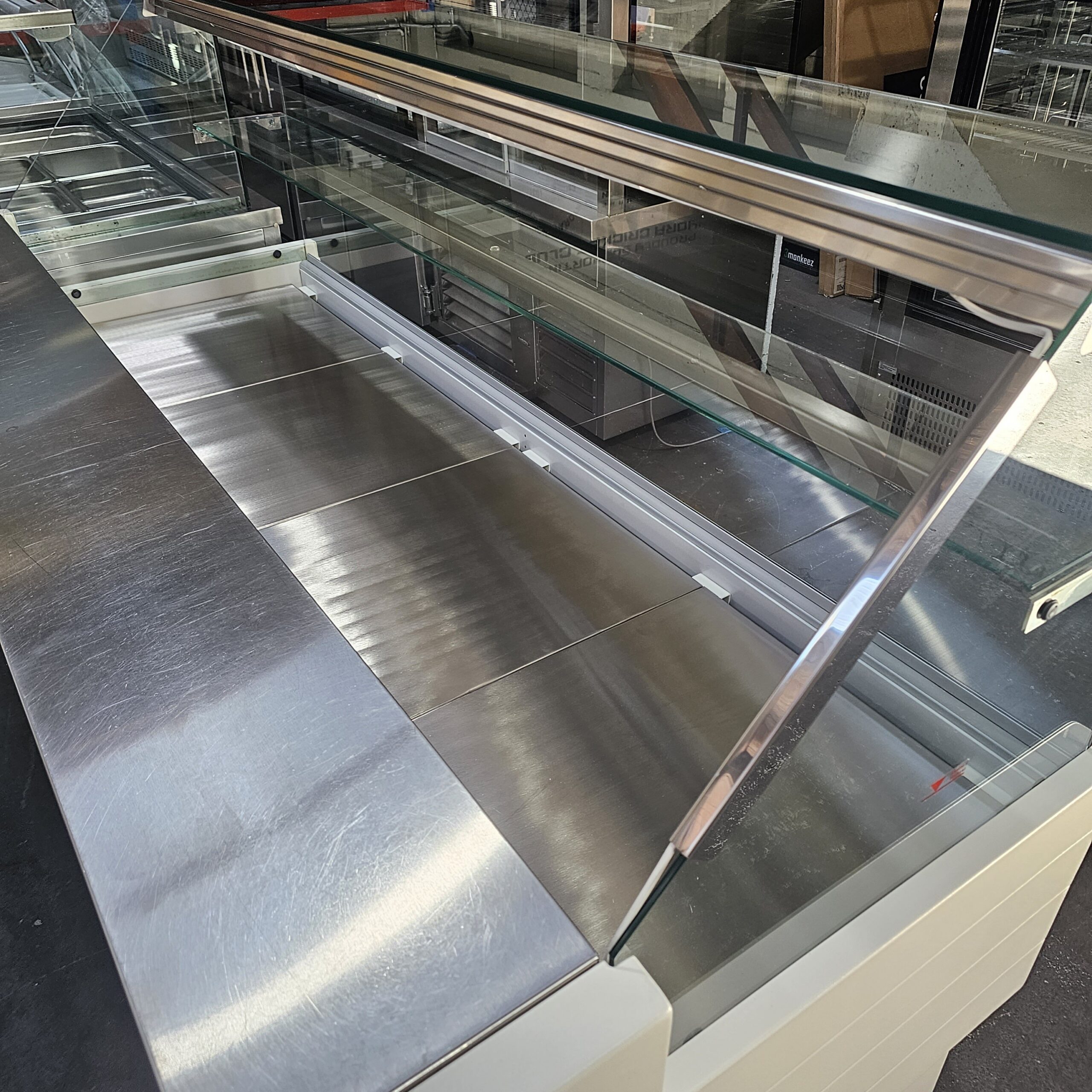 REFURBISHED TECNODOM 2000MM SQUARE DISPLAY FRIDGE - Image 4
