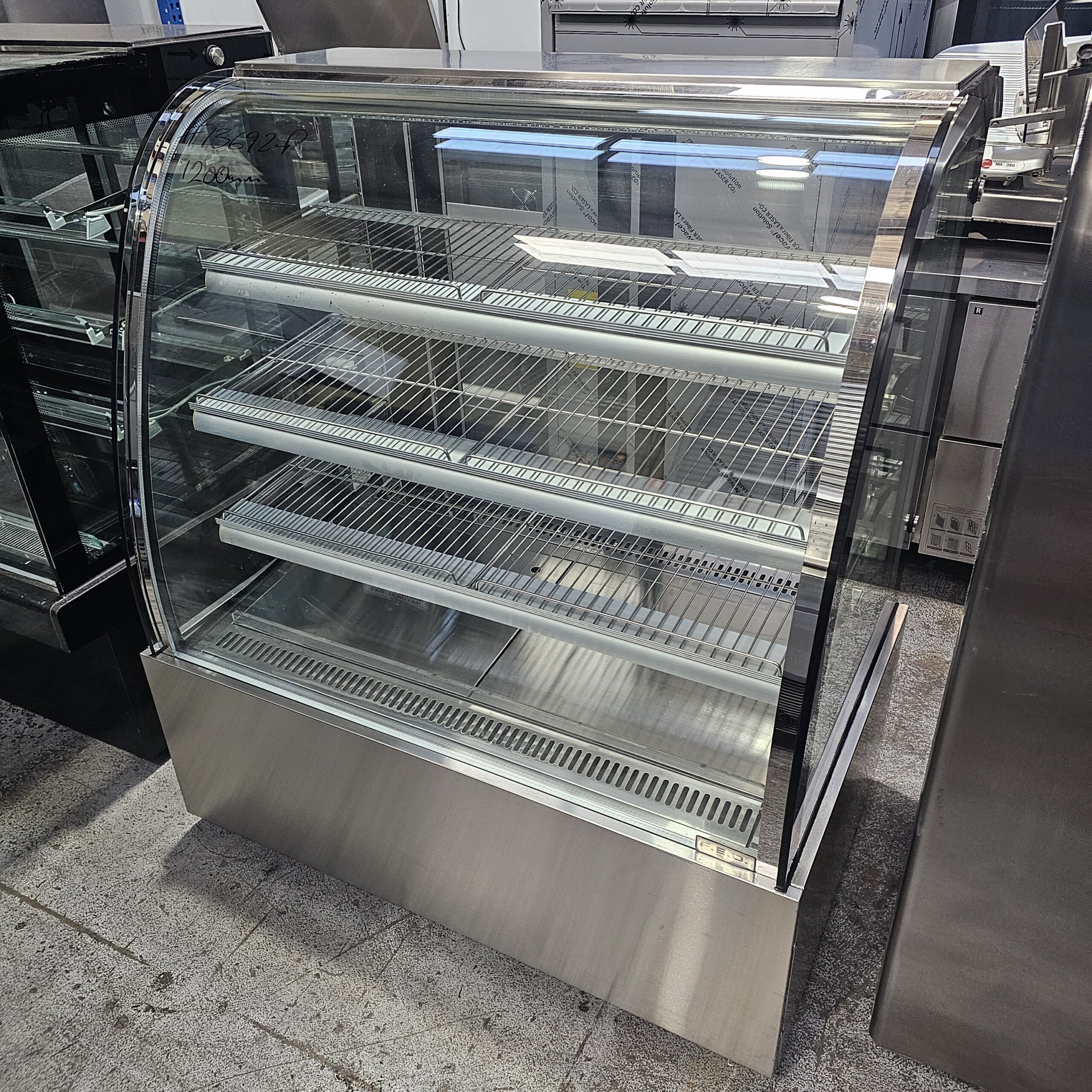 REFURBISHED 4 TIER 1200MM CURVED GLASS DISPLAY FRIDGE