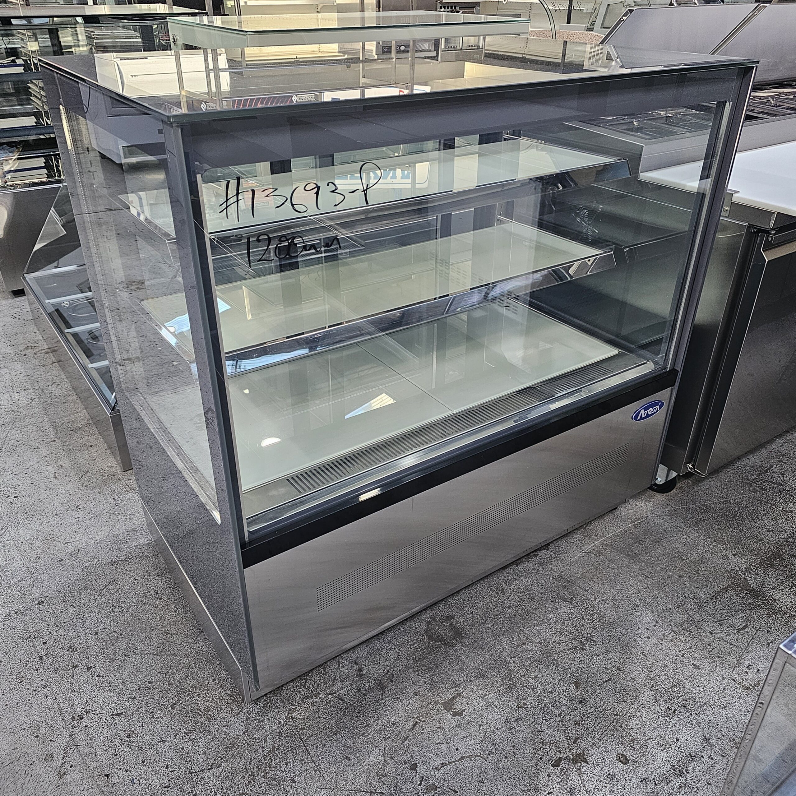 REFURBISHED 1200MM DISPLAY FRIDGE
