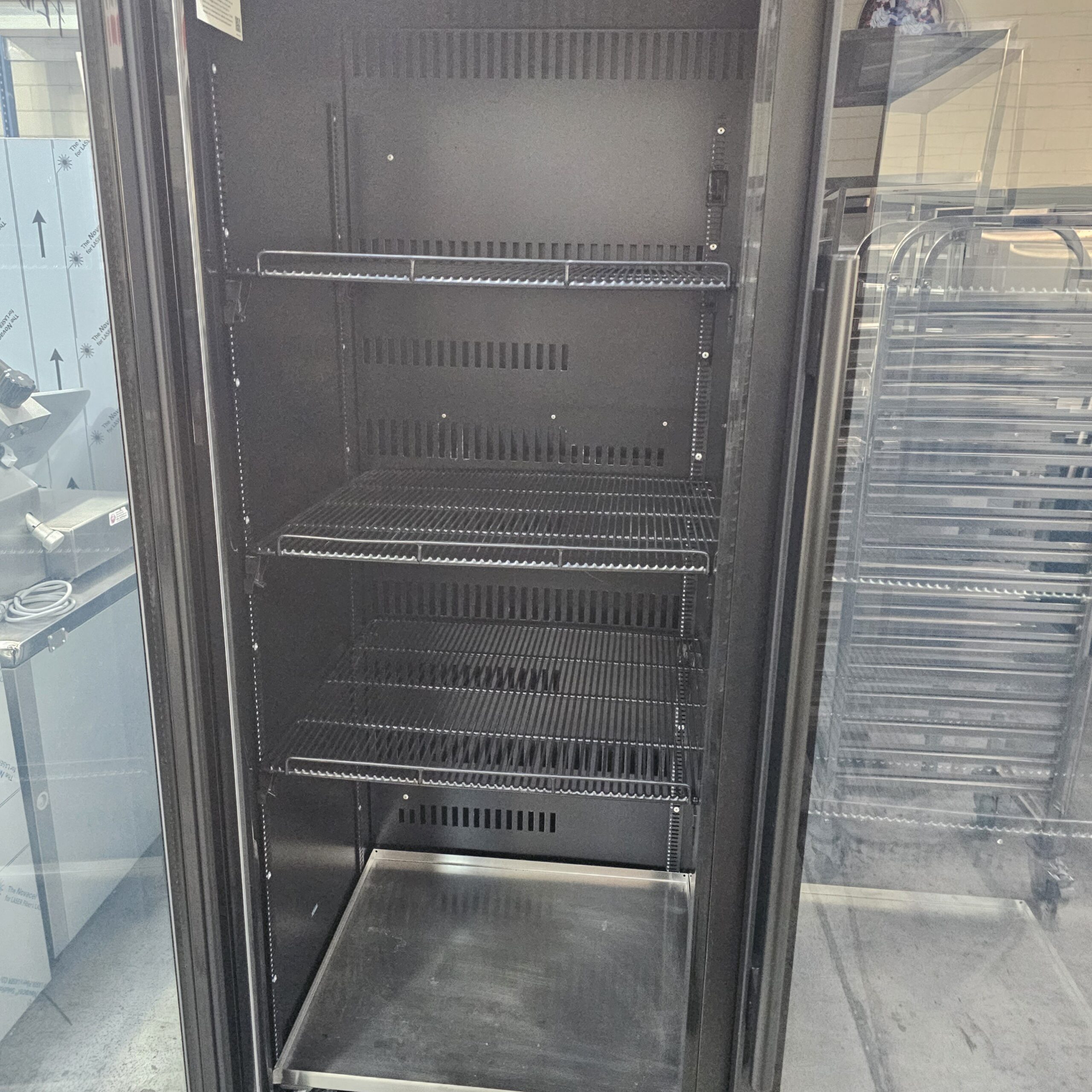 AS NEW SKOPE 2 DOOR DISPLAY FRIDGE - Image 3