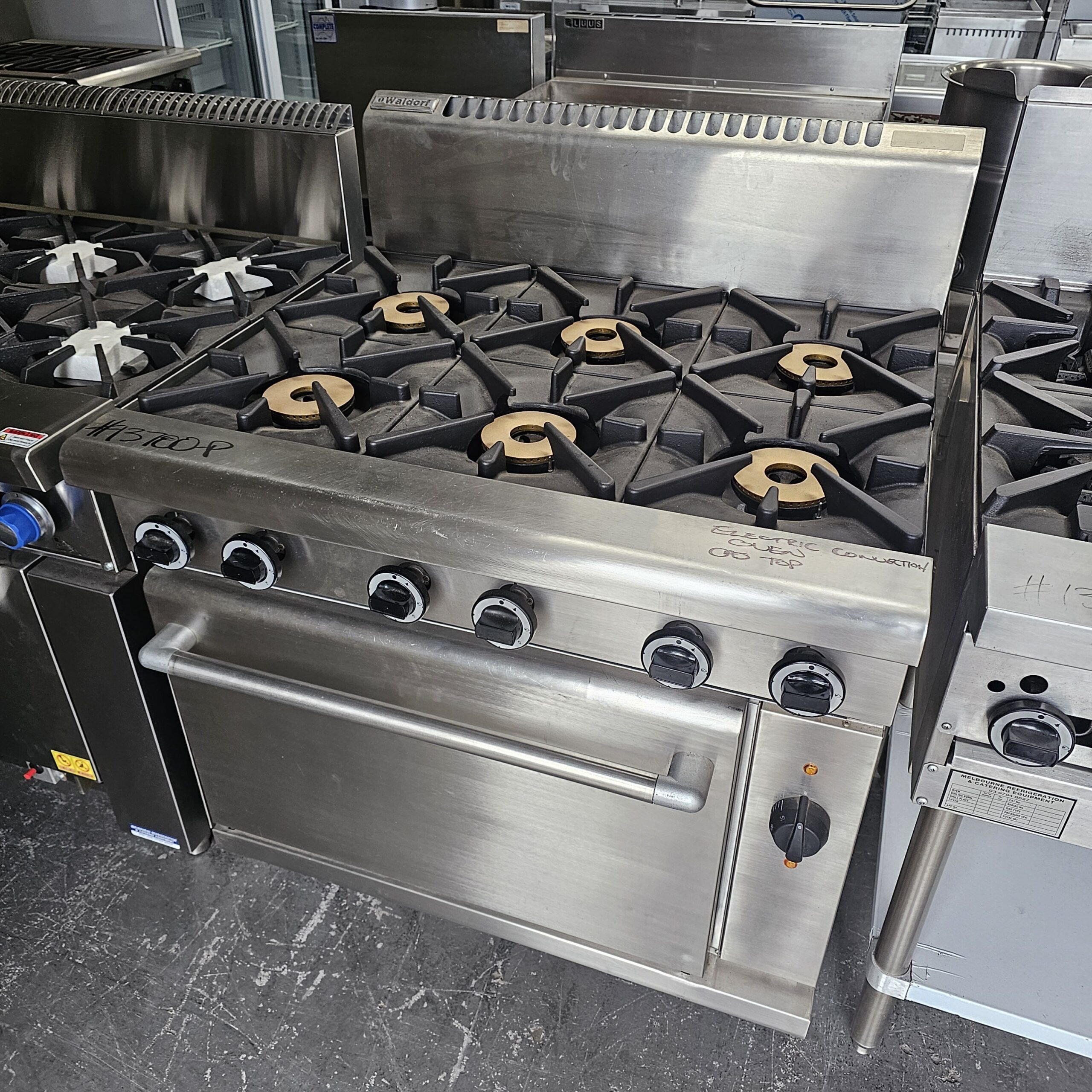 Superior Waldorf RN8610GEC 6 Burner – Effortless Gourmet Cooking - Image 2