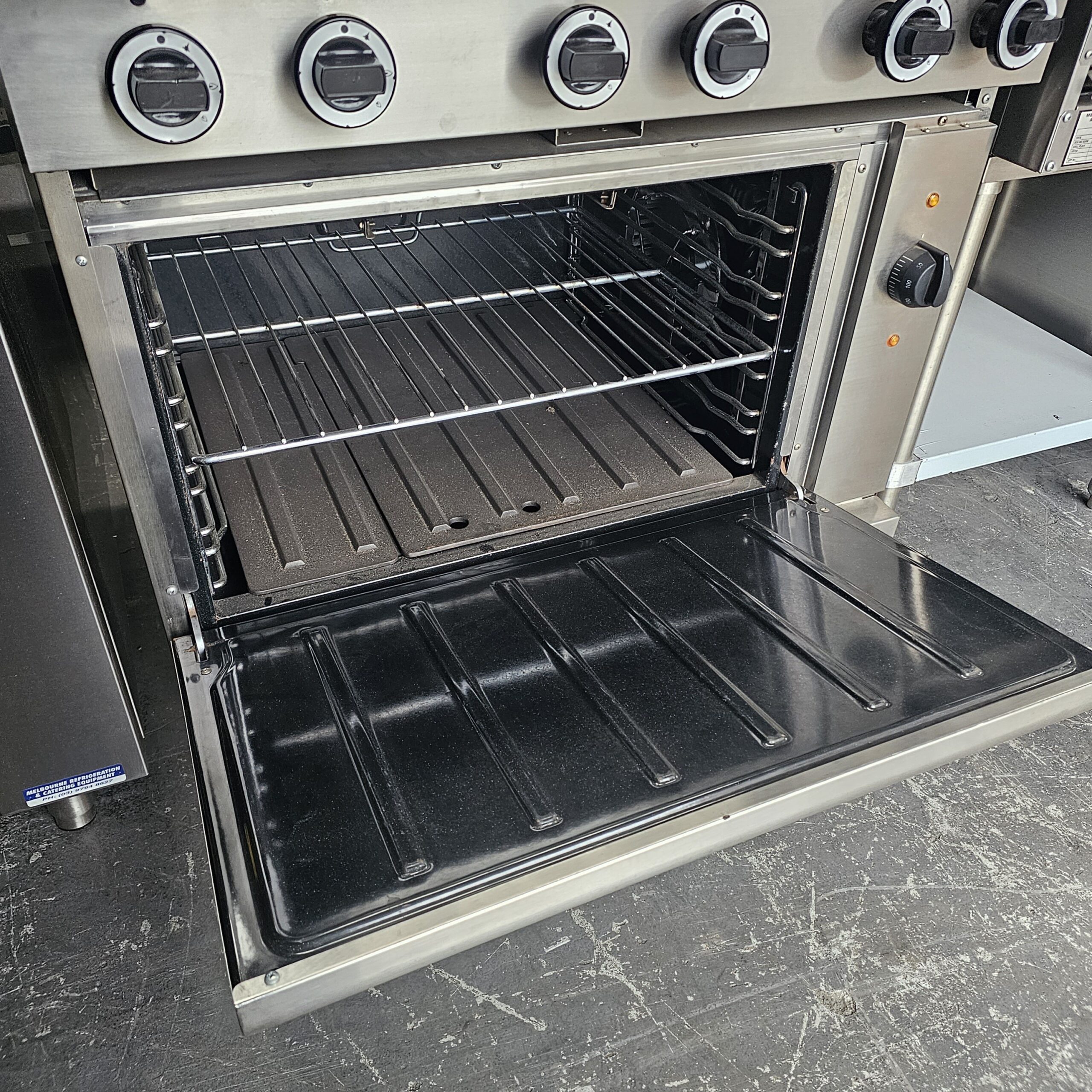 Superior Waldorf RN8610GEC 6 Burner – Effortless Gourmet Cooking - Image 5