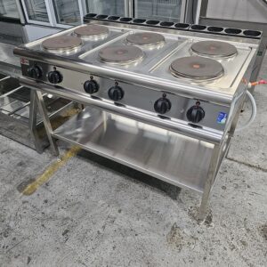 AS NEW BARON 6 HOB ELECTRIC COOKTOP