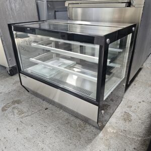 Superior Cake Display Fridge 900mm – Stunning Freshness, PRDC5160CD